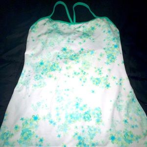 Lululemon size 10 workout tank top, style reminds me of their “no limits tank”